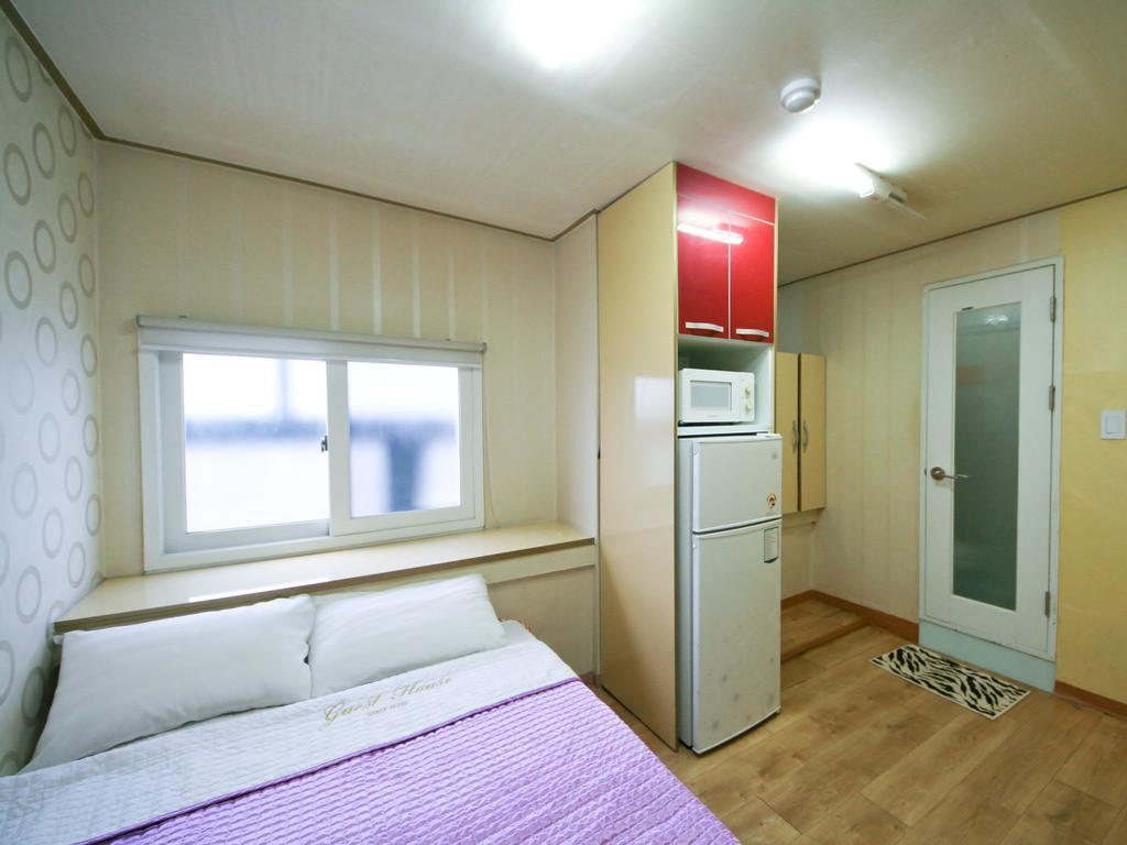Guesthouse Myeongdong Сеул Экстерьер фото