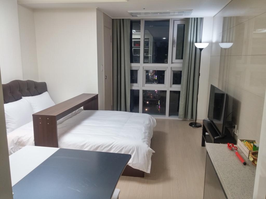 Guesthouse Myeongdong Сеул Экстерьер фото
