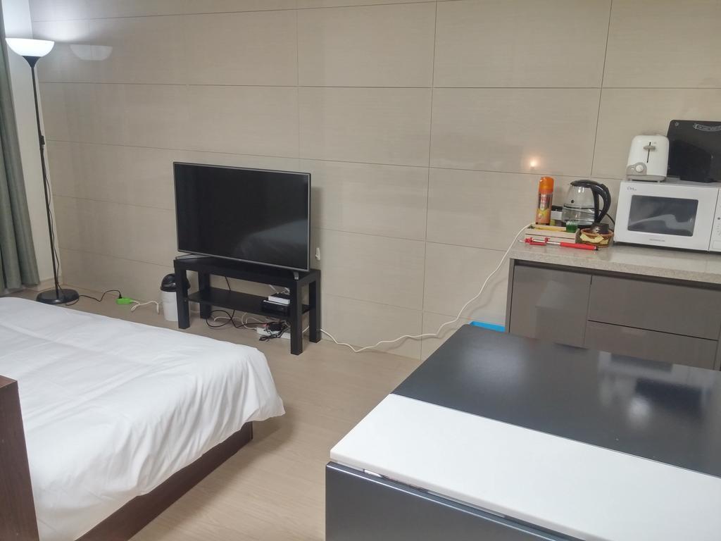 Guesthouse Myeongdong Сеул Экстерьер фото