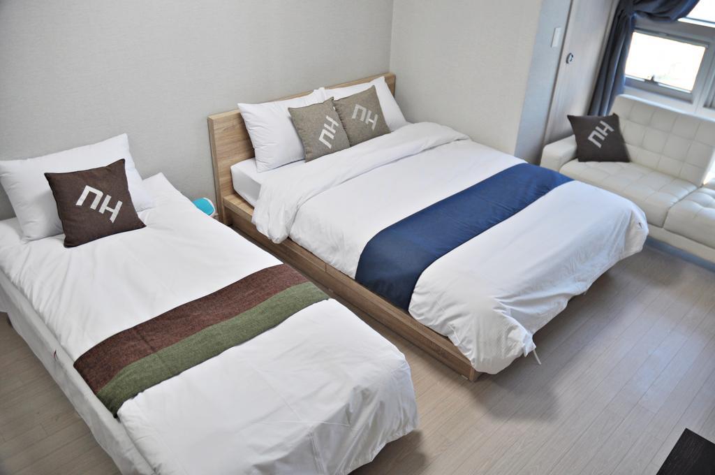 Guesthouse Myeongdong Сеул Экстерьер фото