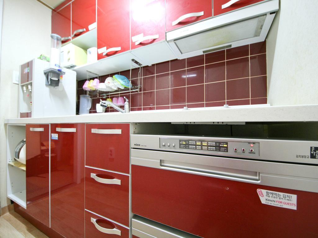 Guesthouse Myeongdong Сеул Экстерьер фото